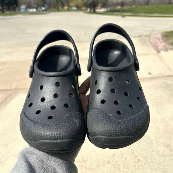 Crocs Unisex Classic Clogs Size M 6 W 8 Black Sandals - Picture 9 of 13